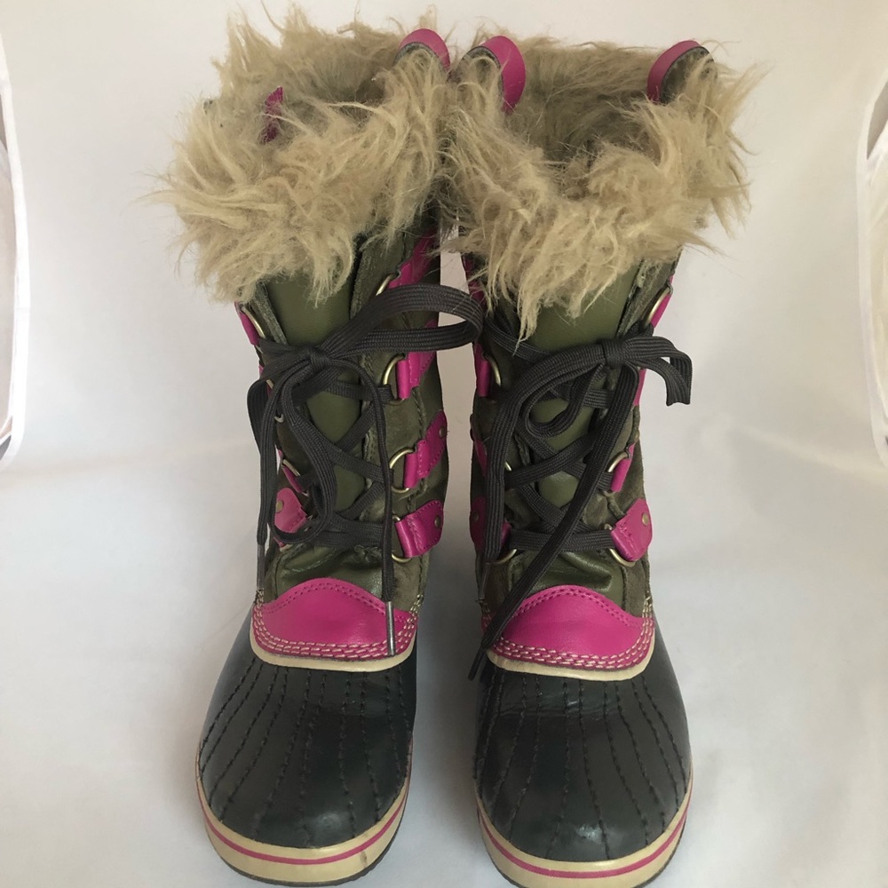 Sorel Joan Of Arc Green Pink Fur Snow Winter boots